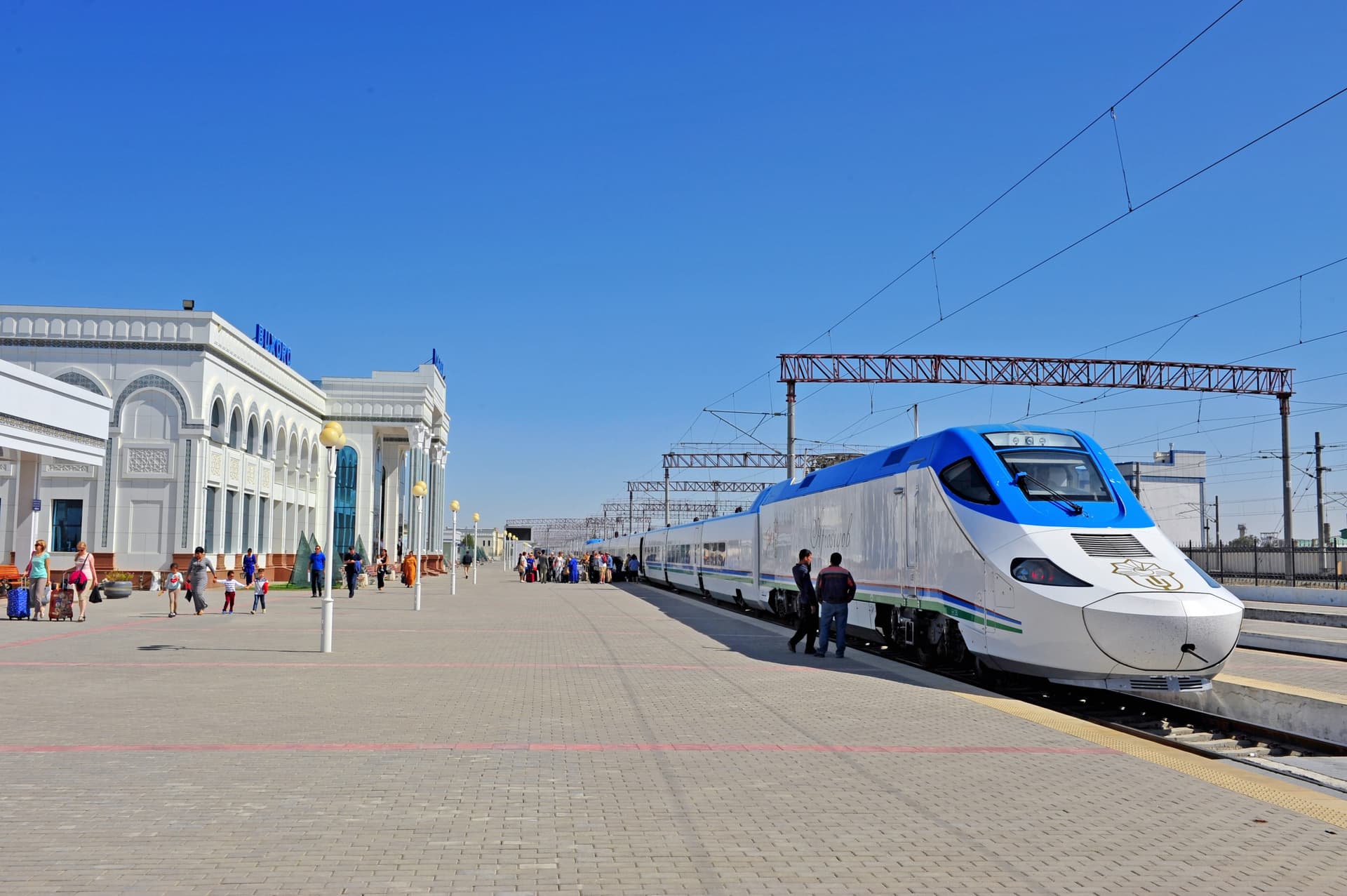 Train travel across Uzbekistan: everything you need to know